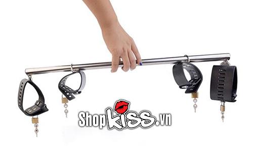  Shop bán Còng tay chân cố định bằng đòn sắt – Sextoy bạo dâm BDSM hàng mới về